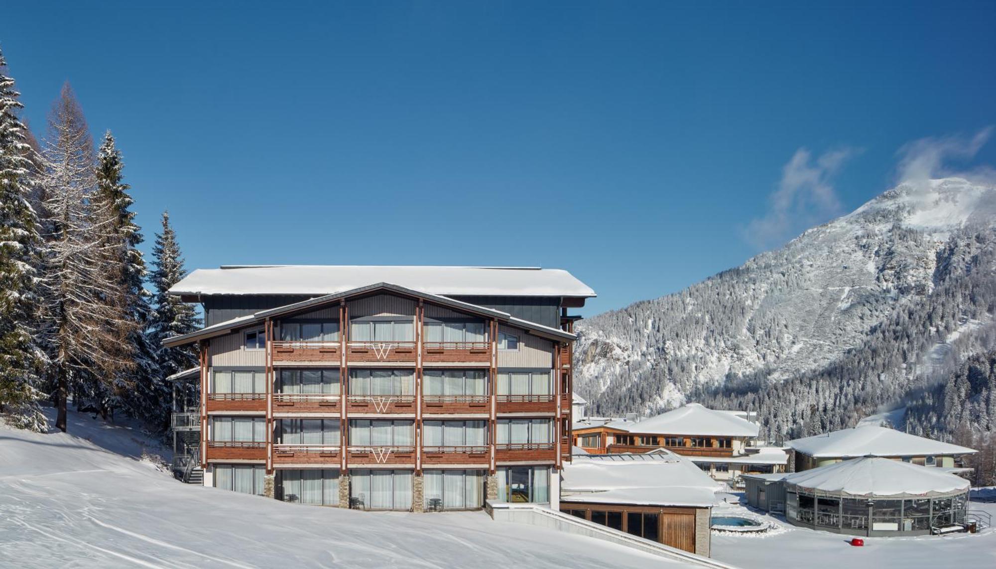 Hotel Wulfenia 4S - Adults Only Sonnenalpe Nassfeld Exterior photo